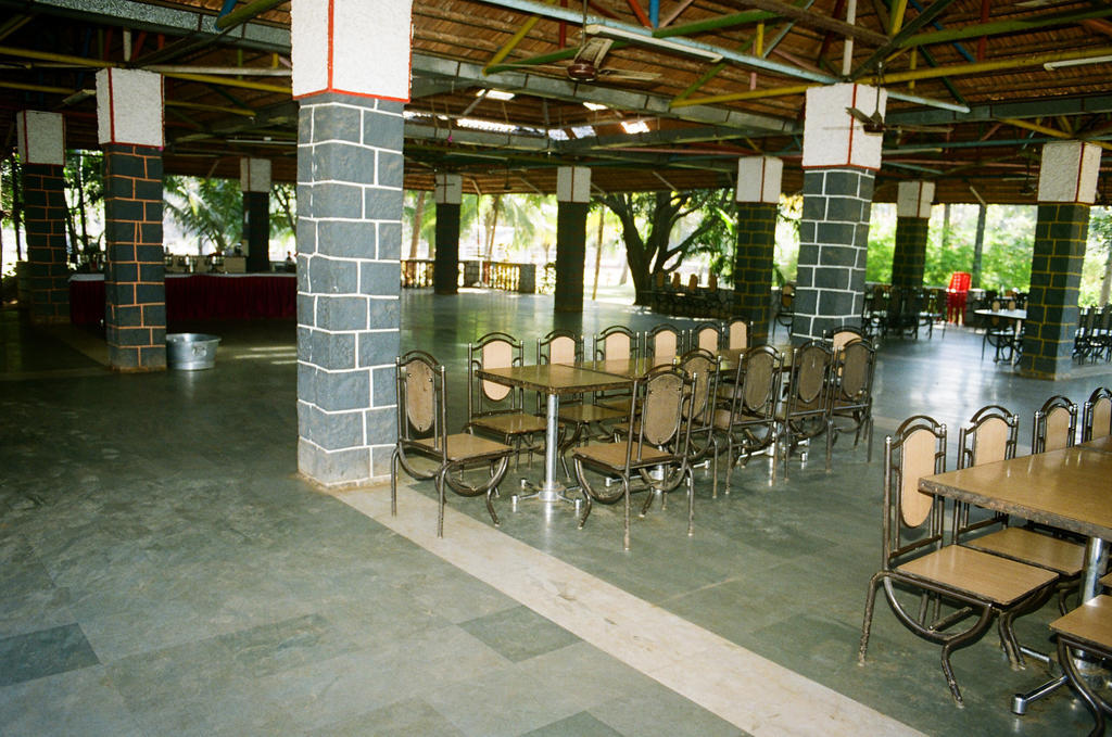 Panoramic Resort Panvel Karnāla Exteriör bild