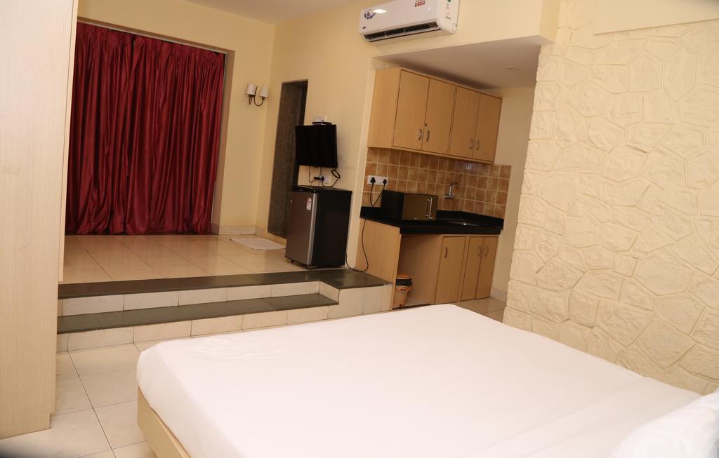 Panoramic Resort Panvel Karnāla Exteriör bild
