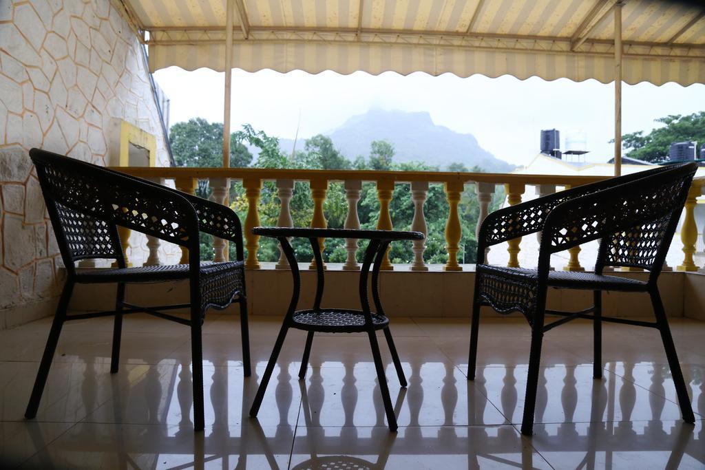 Panoramic Resort Panvel Karnāla Exteriör bild